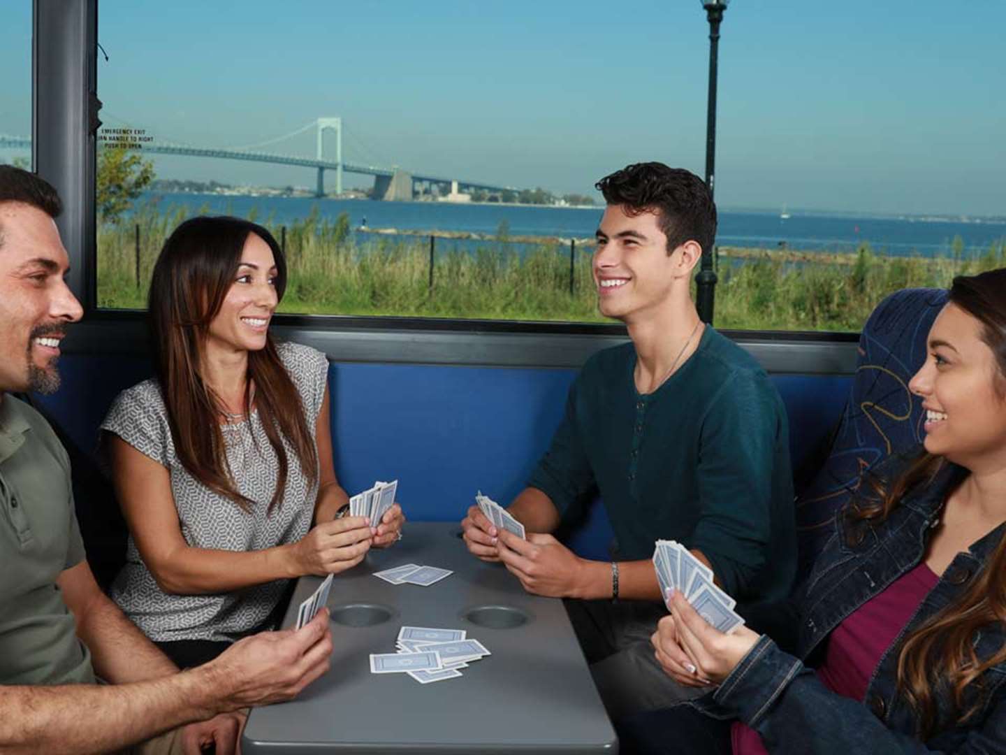 Stagecoach Group calls on bus customers to nominate megabus and Coach Canada customer service champions